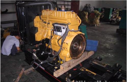 泸州柴油发电机维修_COPY